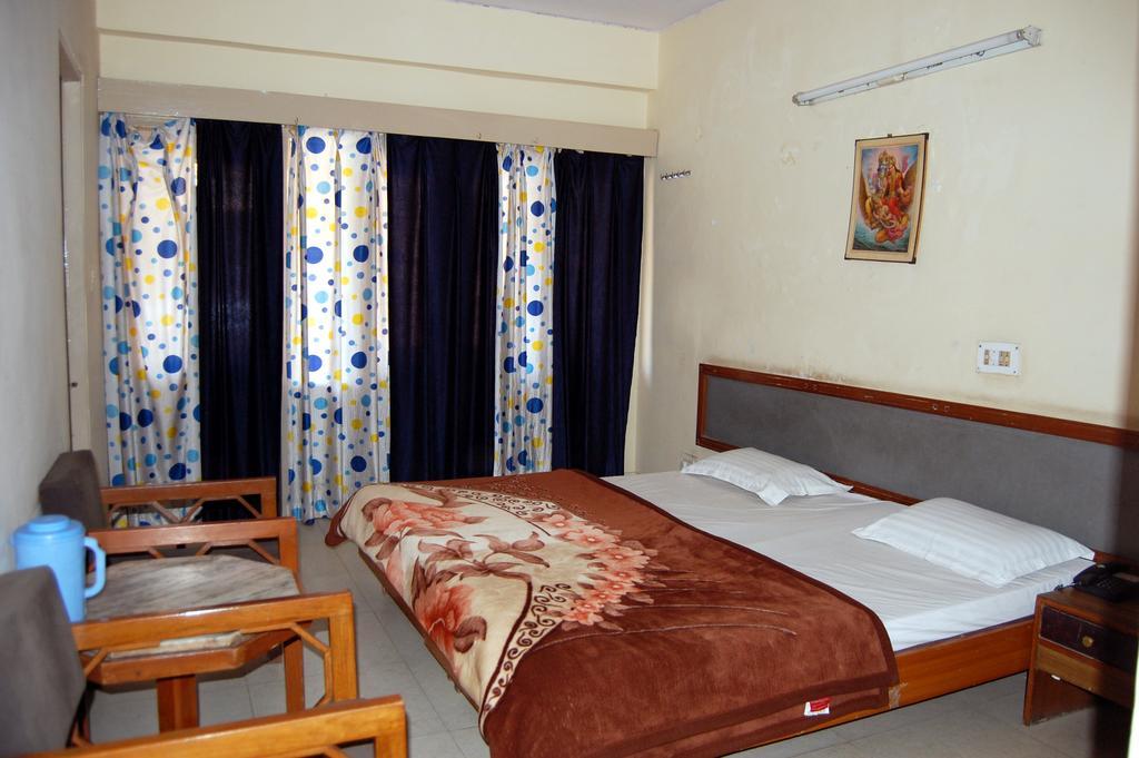 הרידוואר Hotel Mansarover International חדר תמונה